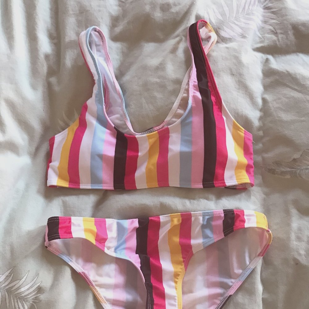 NEVER WORN –Striped tank bikini, fits like S/M